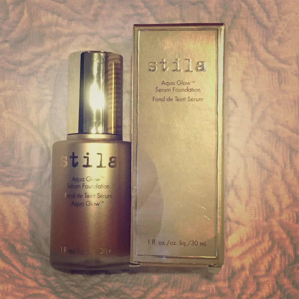 Stila Aqua Glow Serum Foundation Tan Deep